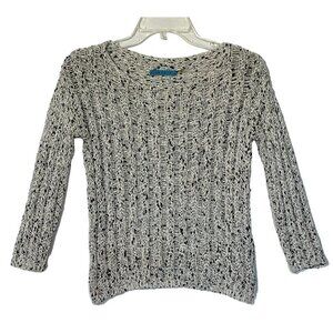 Alice +Olivia Ivory Black Silver Shimmery Crochet Knit Sweater Pullover Top